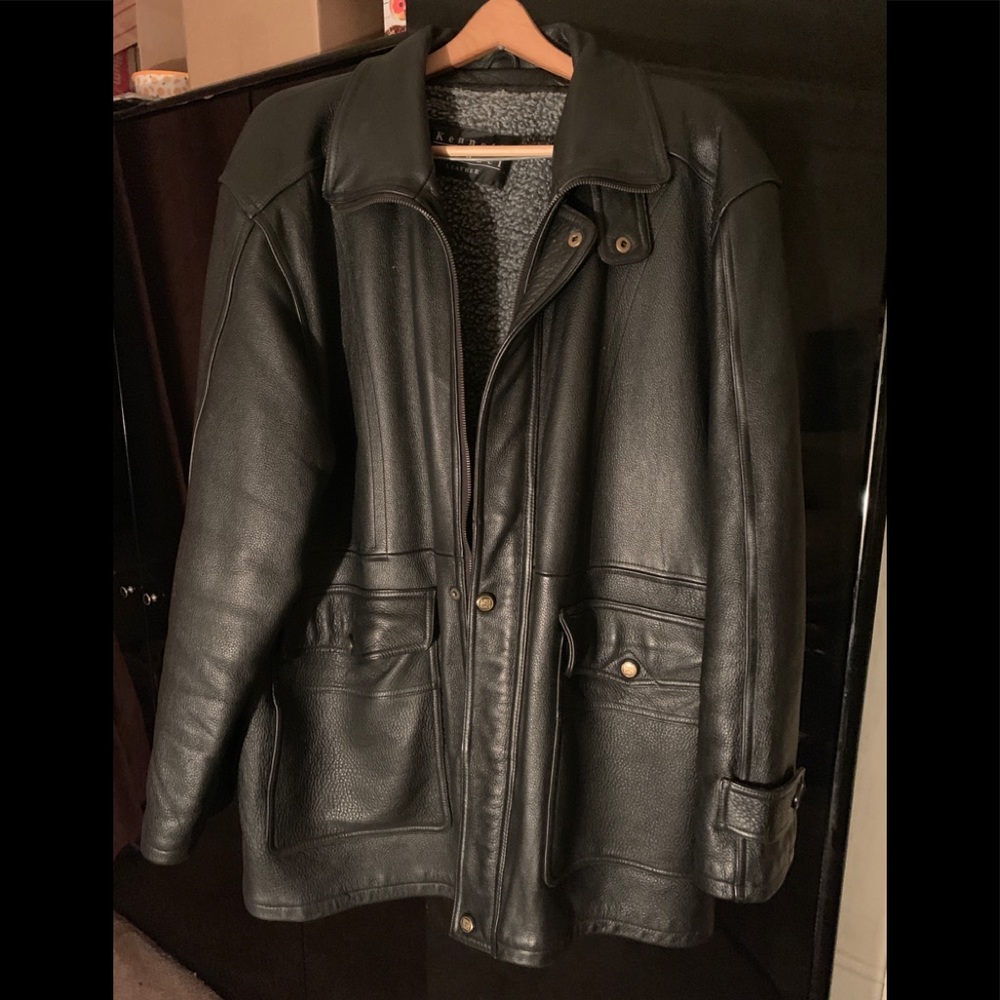 Tumbled Leather Jacket With Fleece Vest